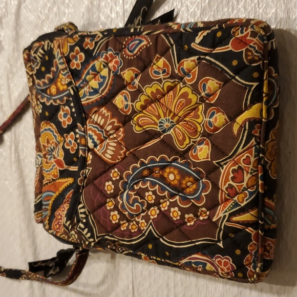 Vera Bradley Crossbody - Picture 2 of 6
